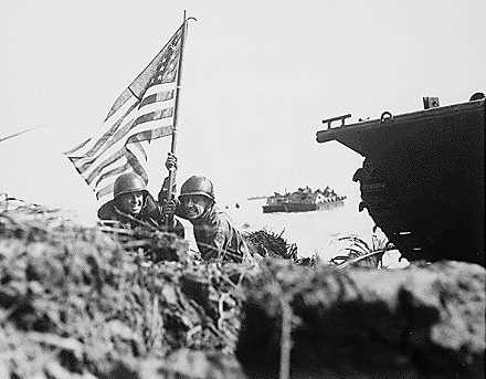 First_flag_on_Guam_-_1944 (440x343).jpg